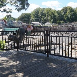 Meet your Posher, Odette Esme